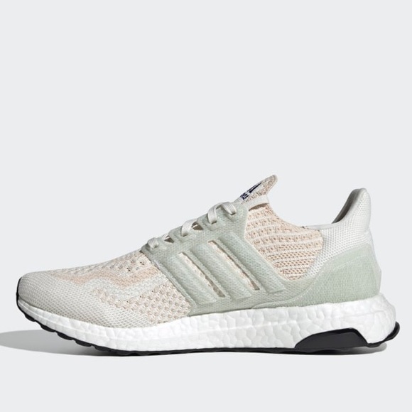 adidas UltraBOOST 6.0 DNA Halo Ivory - Picture 7 of 10